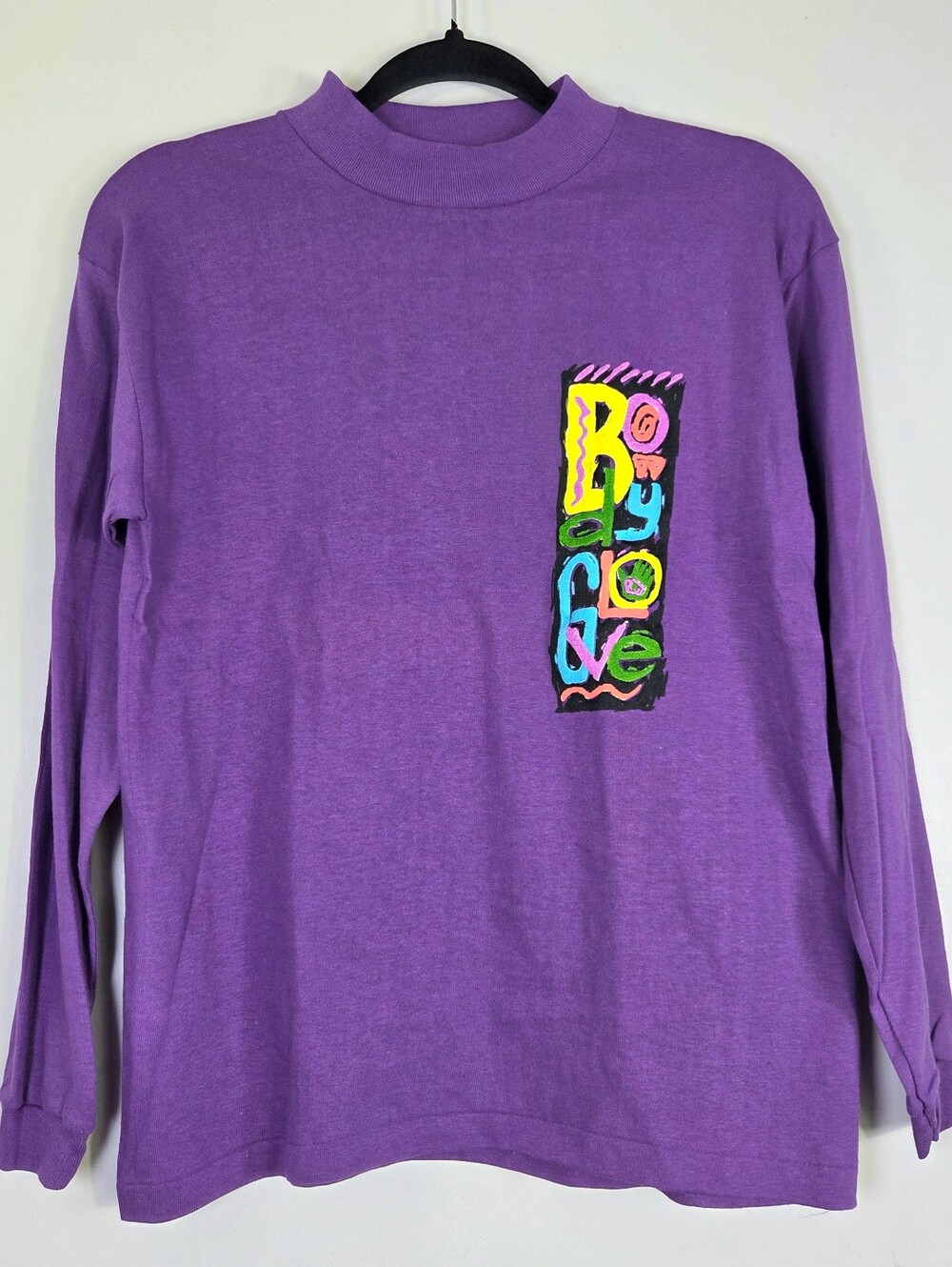 VINTAGE 1991 DEADSTOCK BODY GLOVE SURFER SKATE GRAPHIC LONG SLEEVE.